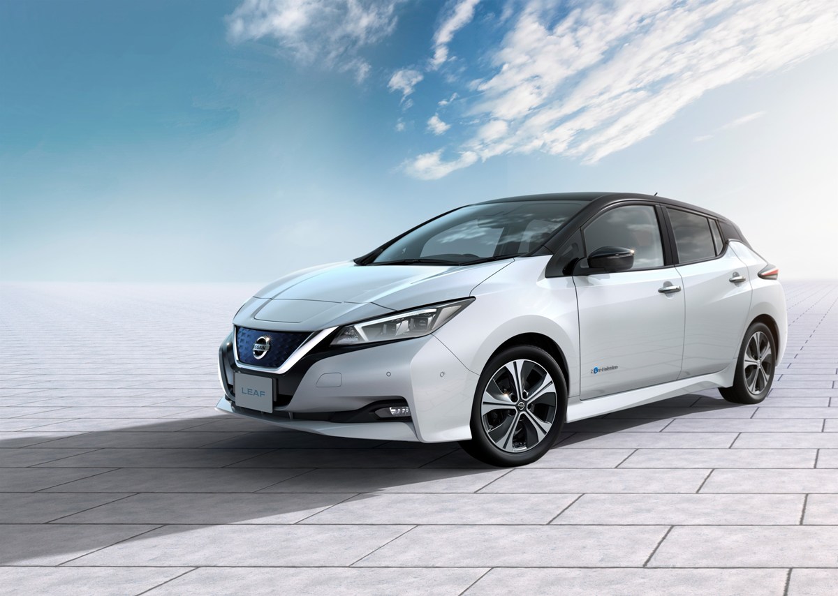 426201845_nissan_fuses_pioneering_electric_innovation_and_propilot_technology_to.jpg
