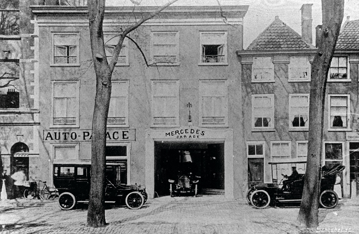 03-1907-sidlo-auto-palace.jpg