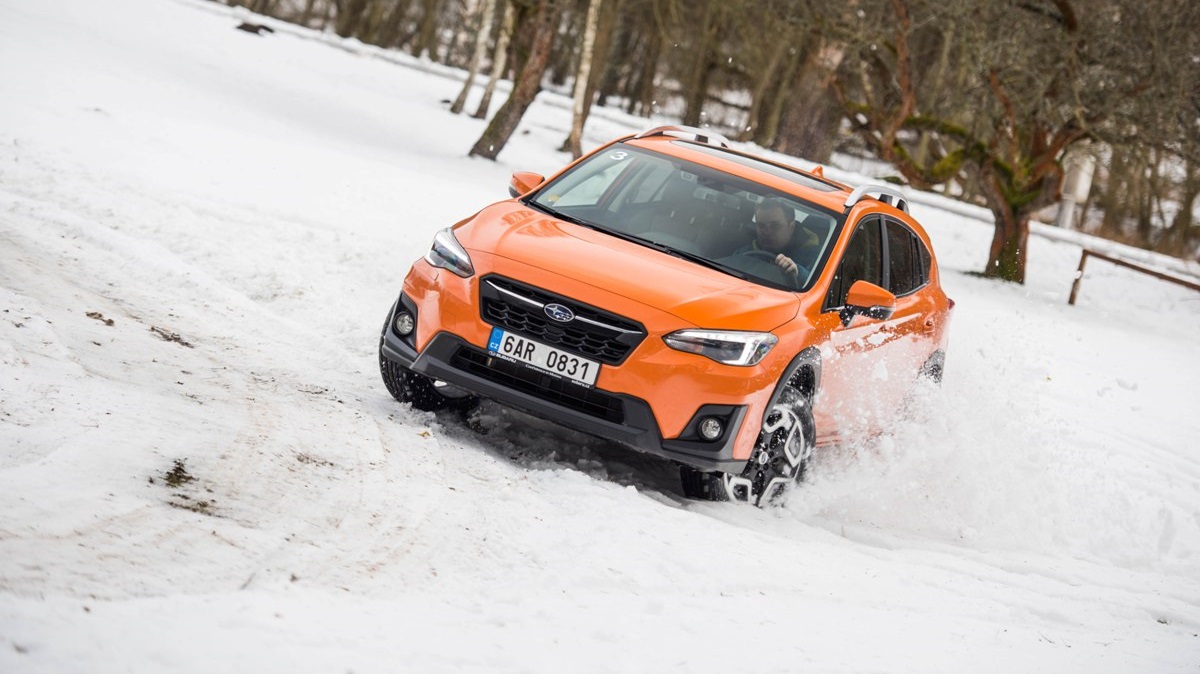 Subaru XV na sněhu