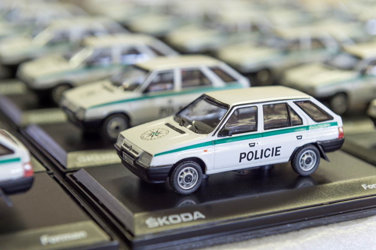 skoda-police-car-abrex-model.jpg