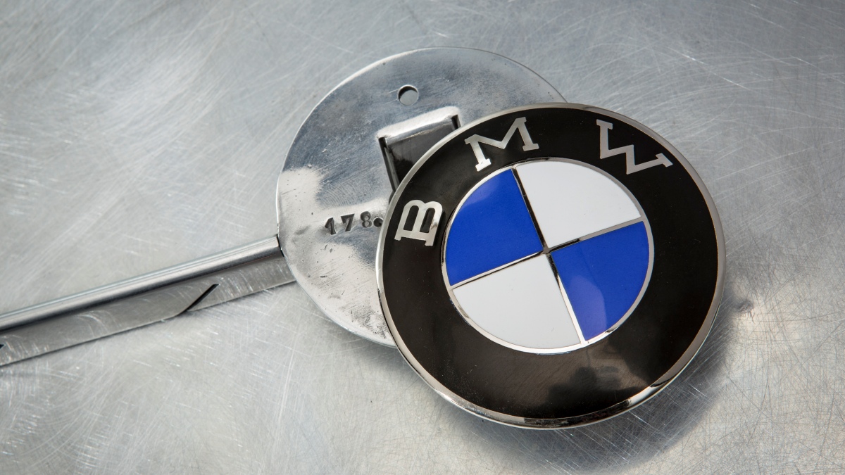 BMW: Co znamená zkratka slavného výrobce?