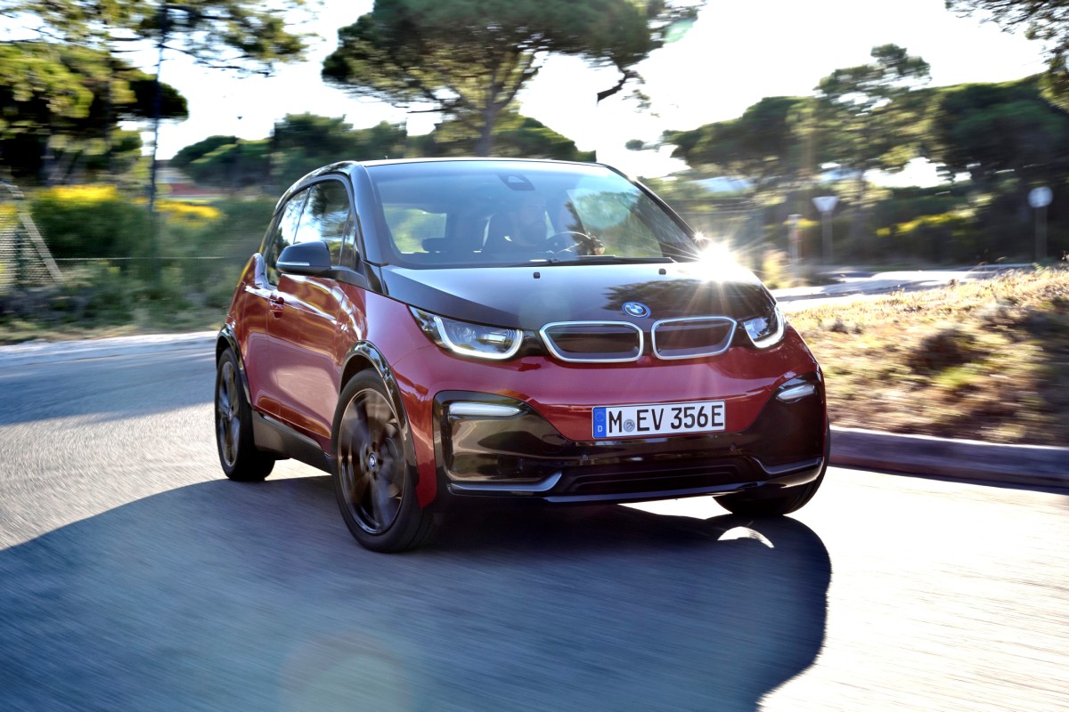 p90287129_highres_the-new-bmw-i3s-11-2.jpg