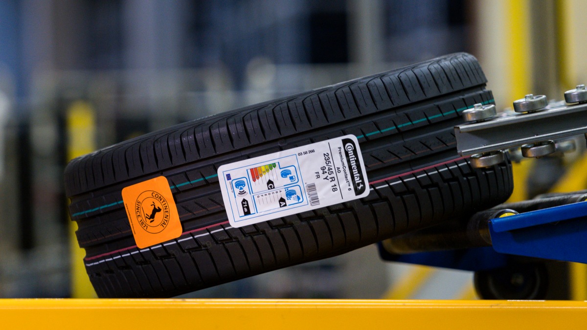 EU zavádí nové označování pneumatik, které poskytne řidičům více informací