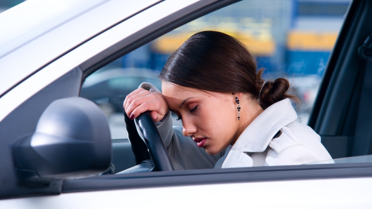 Extrémně vysoké teploty za volantem: Unavený řidič je stejně nebezpečný jako opilý