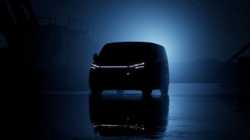 fordtease20220421-352x198.png
