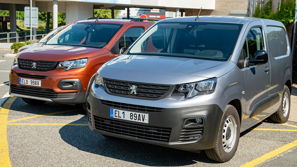 Peugeot uvedl na český trh elektrické modely e-Rifter a e-Partner