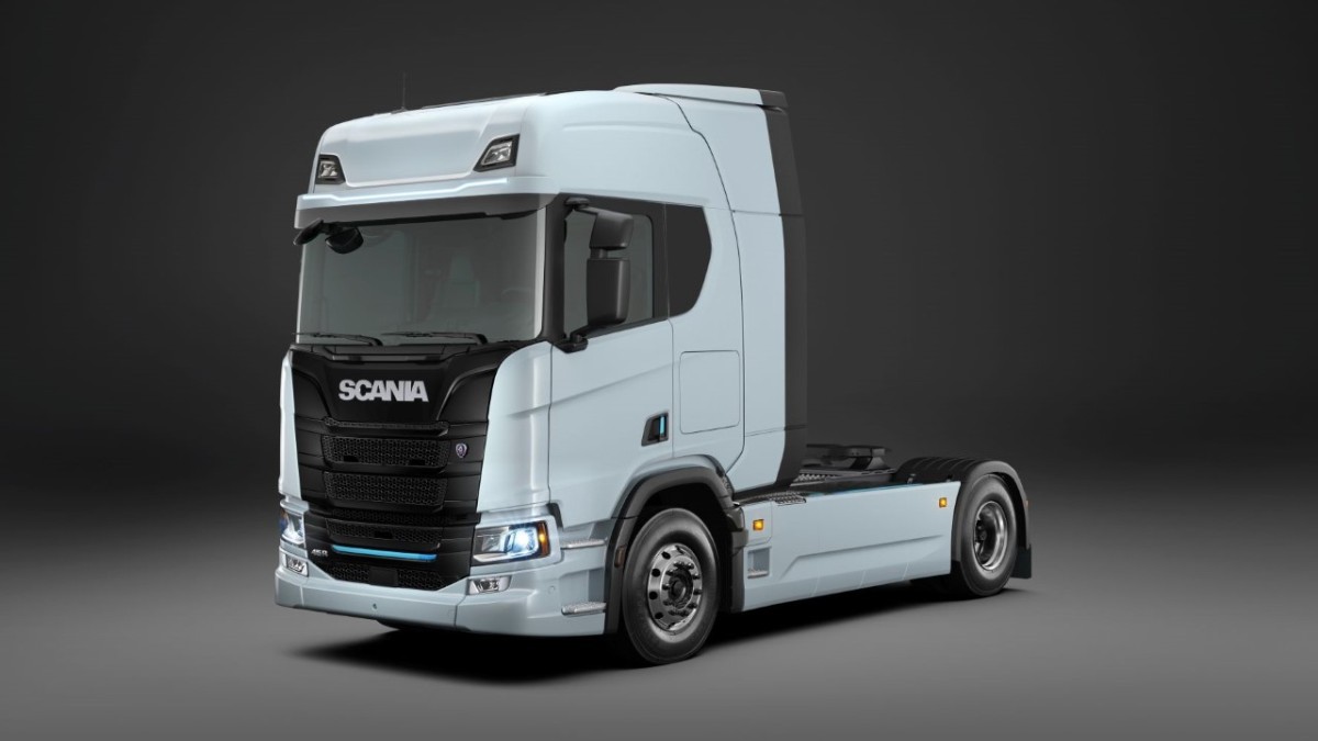 Scania představuje elektrický tahač s dojezdem až 350 kilometrů