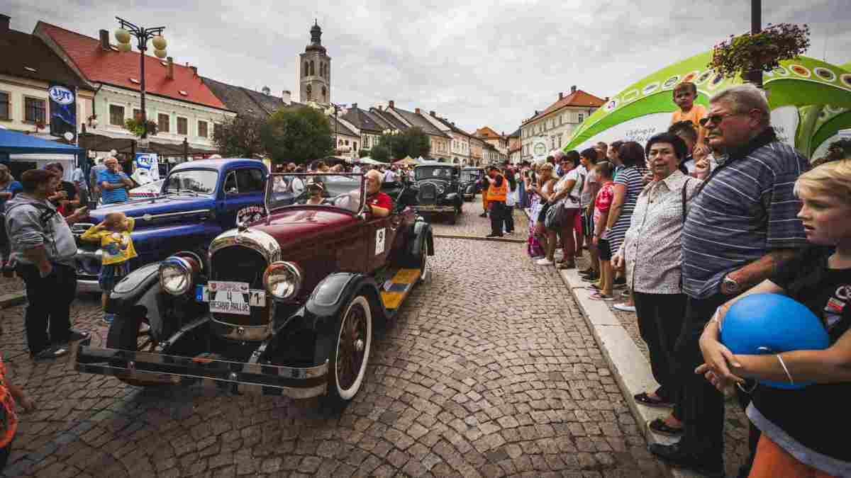 Veteran Rallye Kutná Hora startuje tento víkend, nejstarší auto bude z roku 1908