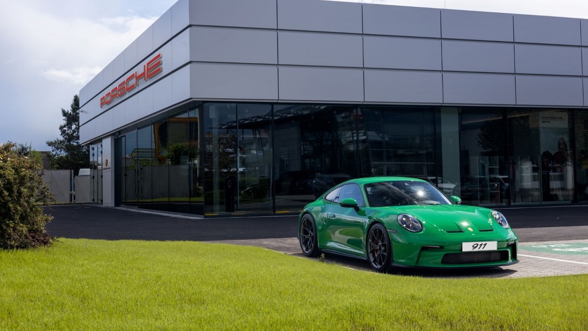 Porsche otevírá prodejní a servisní místo v Brně