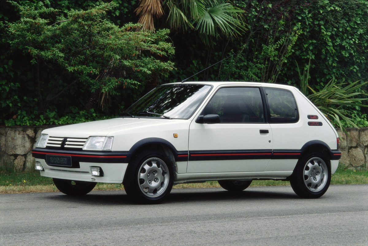 Legendy minulosti: Peugeot 205 poslal francouzskou automobilku mezi elitu